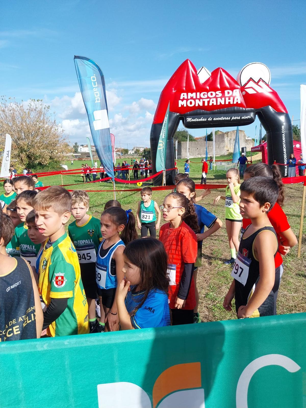 Campos & Lopes Corta-Mato de Barcelos reuniu cerca de 350 atletas em Barcelinhos
