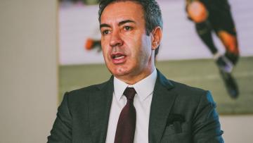 CD mantém castigo  a António Salvador