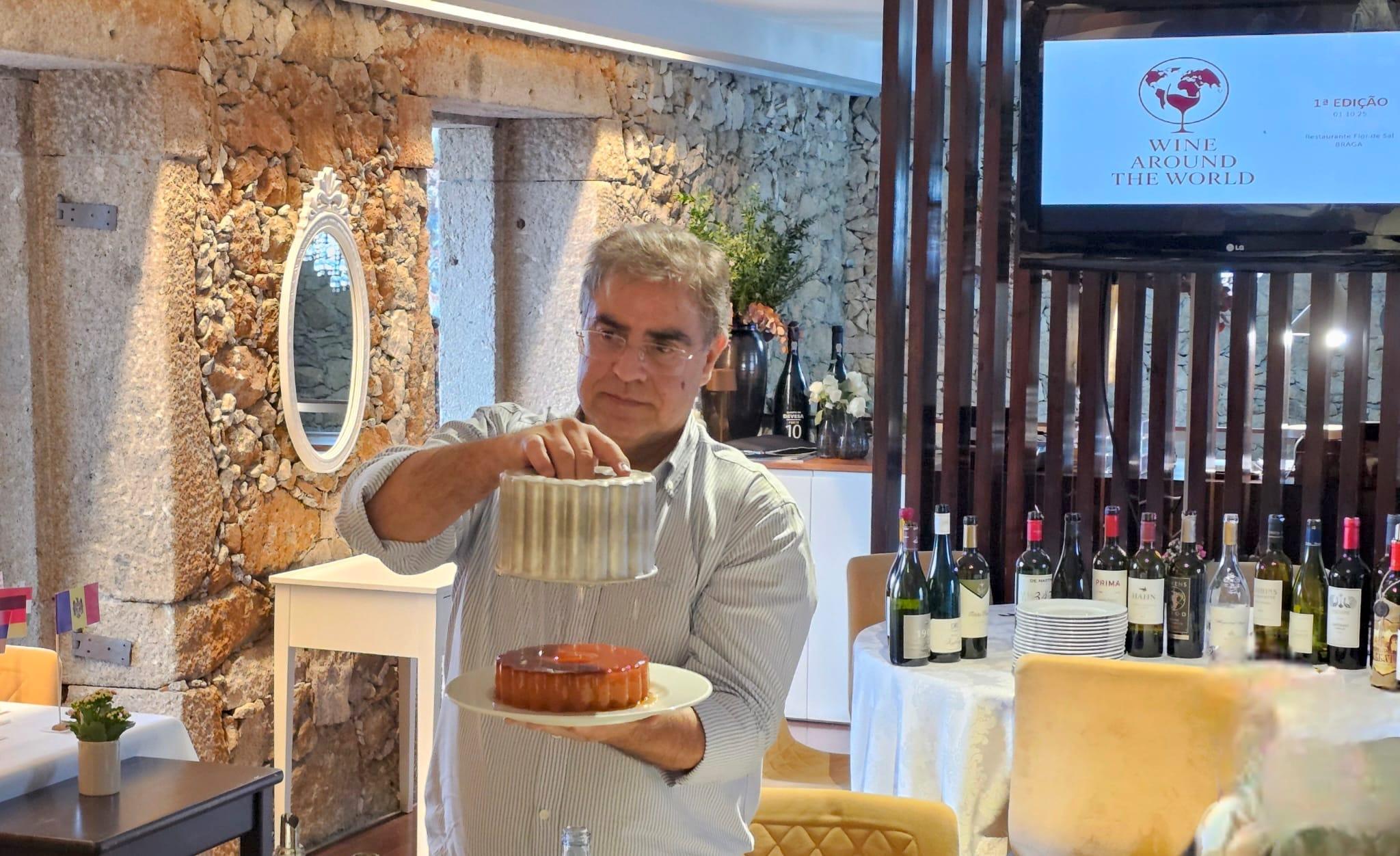 Agostinho Peixoto profere palestra sobre destinos de enoturismo
