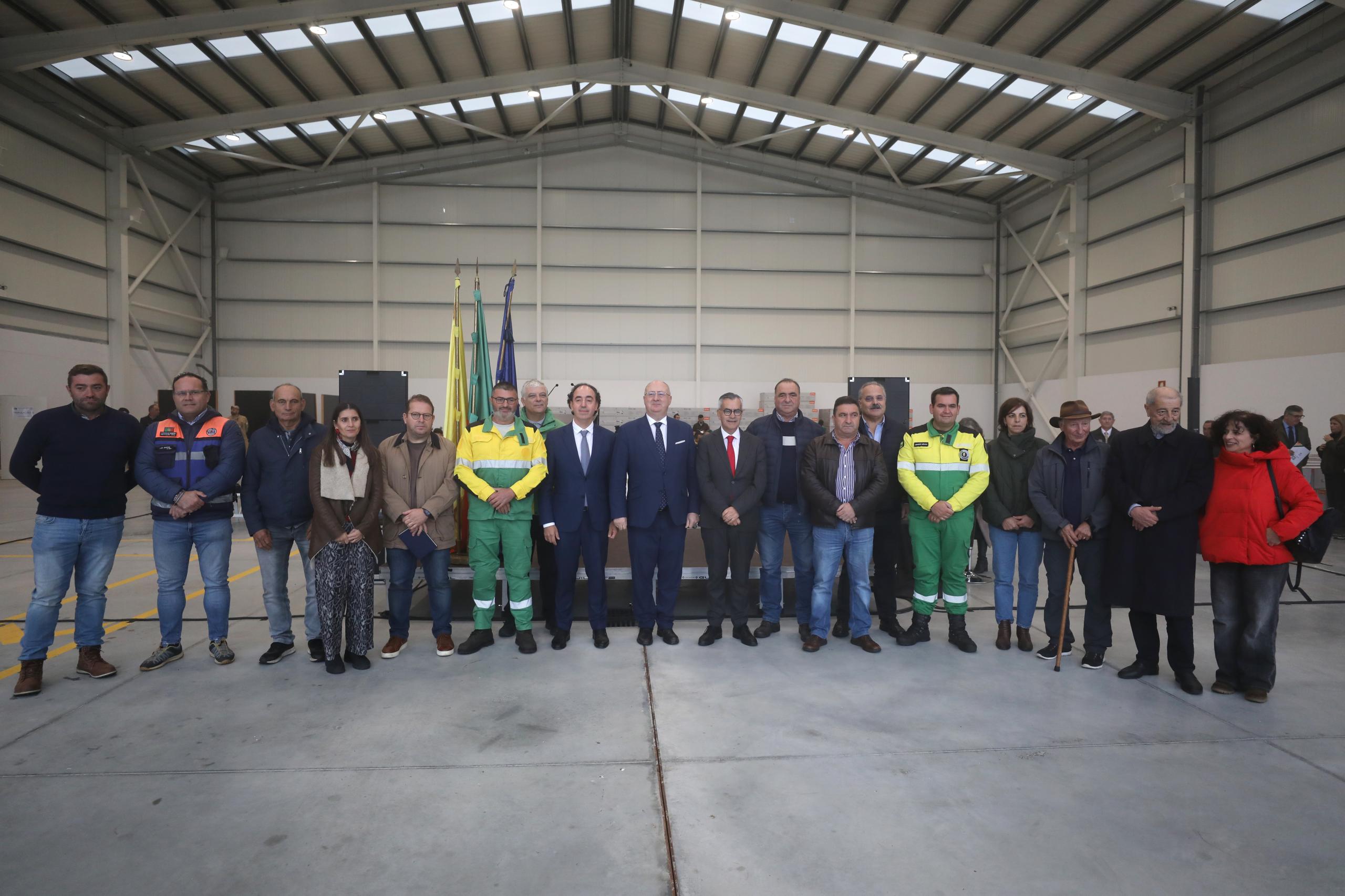 Governo vai investir 52 milhões de euros em equipamento para prevenir incêndios rurais