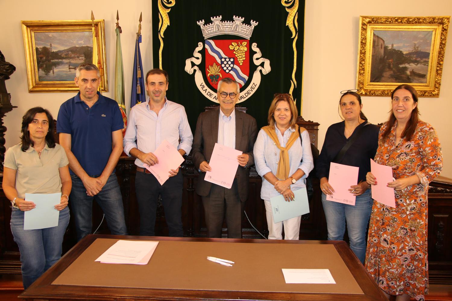 Arcos de Valdevez atribui auxílios económicos  a 1340 alunos