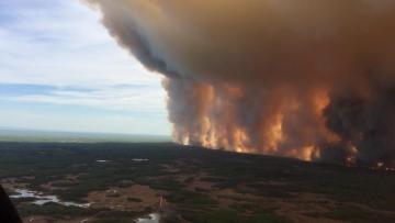 Fumos dos incêndios do Canadá já cobrem o continente mas dissipam-se na quinta-feira