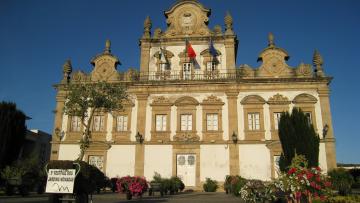 Câmara de Mirandela decreta três dias de luto pela morte de seis idosos em incêndio num lar