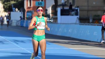 Mariana Machado encerra participação com quinto lugar na meia-maratona