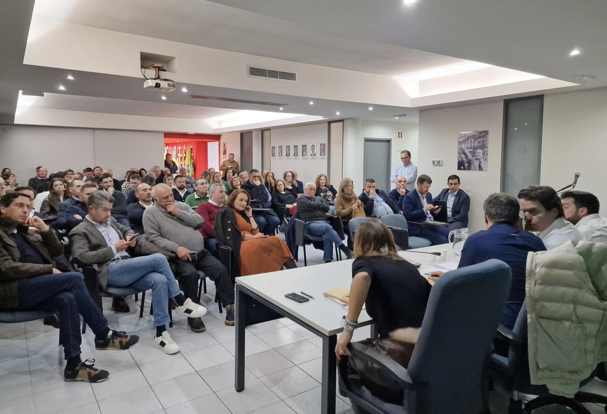 Lista de deputados do PS por Braga aprovada à “revelia” da Mesa da Comissão Política Diário do