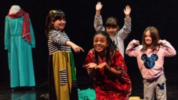 Música, cinema, teatro e dança na agenda de setembro do Theatro Circo