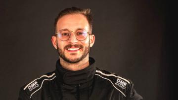 Piloto Hugo Magalhães está de regresso à competição