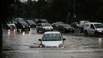 Proteção Civil alerta para chuva forte nas zonas de Lisboa, Oeste e Setúbal
