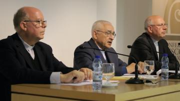 Conferência Episcopal manifesta «plena comunhão» com o Papa, após declaração sobre bênçãos