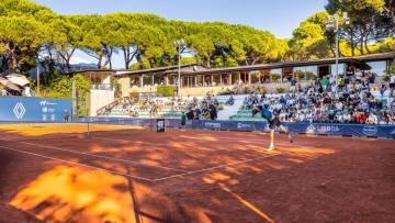 Quatro tenistas portugueses afastados na primeira ronda do Lisboa Belém Open