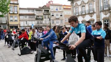 Alunos de Braga pedalaram pela leitura esta manhã