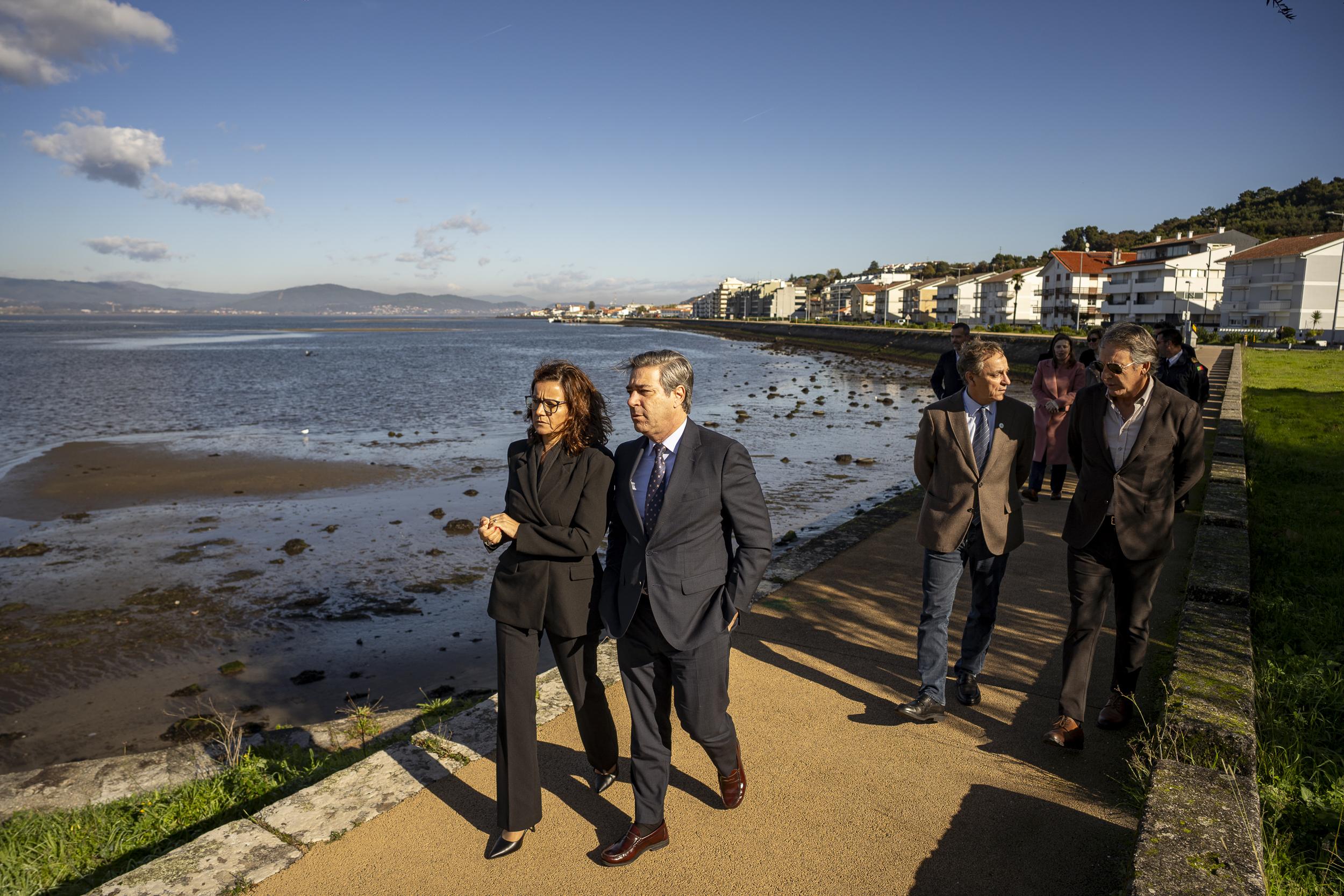 Caminha diz que há financiamento para praia de Moledo e desassoreamento do rio Minho