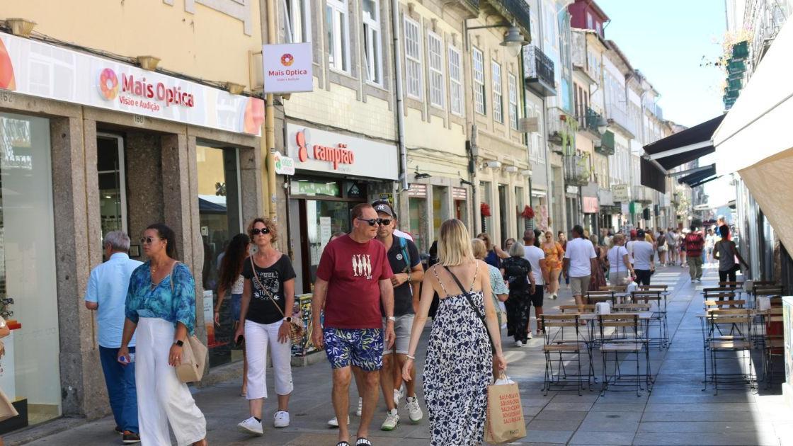 População em Portugal cresce 1,16% em 2023 devido à componente migratória