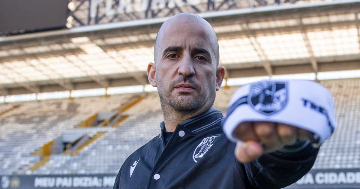 Daniel Sousa regressa ao ativo para treinar Vitória