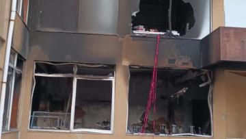 Incêndio em loja em Barcelos obriga à evacuação de 50 moradores de edifício