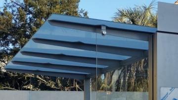 Viana do Castelo investe mais de 120 mil euros e substitui 80 abrigos de passageiros