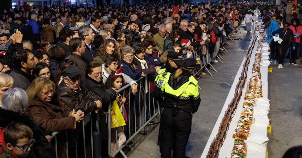 Bolo-rei gigante e parada de Natal marcam o fim de semana em Braga
