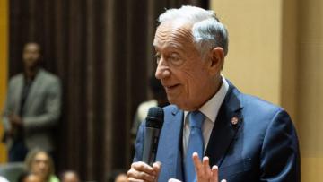 Marcelo em Itália para debater Europa e inaugurar exposição sobre o 25 de Abril