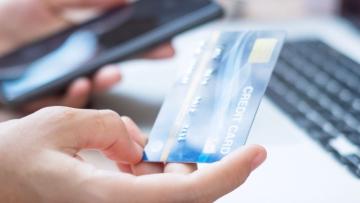 Compras ‘online’ por impulso aumentam em Portugal, sobretudo entre os jovens