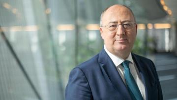 Governo vai "investir forte" no abastecimento e armazenamento de água