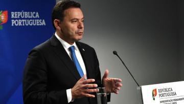 Montenegro quer que 50 anos marquem “ponto de viragem” na retenção de talento dos jovens