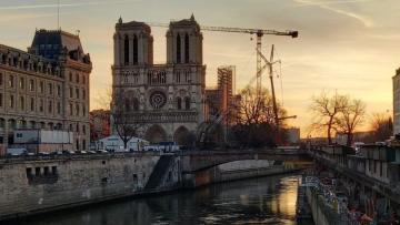 Catedral de Notre-Dame em França renasce 5 anos após incêndio