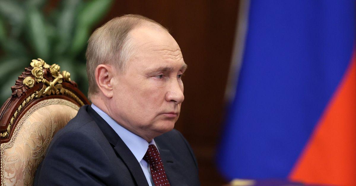 Putin diz que responsáveis por ataque "bárbaro" foram detidos a caminho da Ucrânia