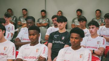 Equipa de sub-23 do SC Braga arrancou hoje para a nova época