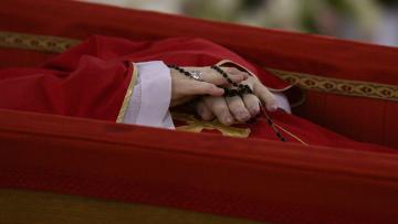 Vaticano divulga rito da trasladação do corpo do Papa para a Basílica de São Pedro