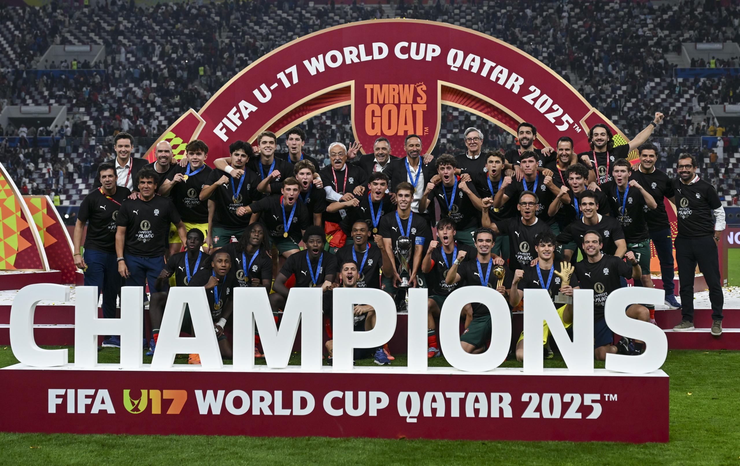 Presidente da República vai condecorar jogadores com Ordem do Mérito