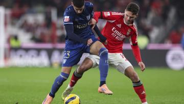 Famalicão derrotado na Luz pelo Benfica