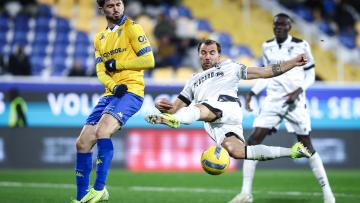 Estoril Praia dá a volta ao resultado e vence Vitória SC