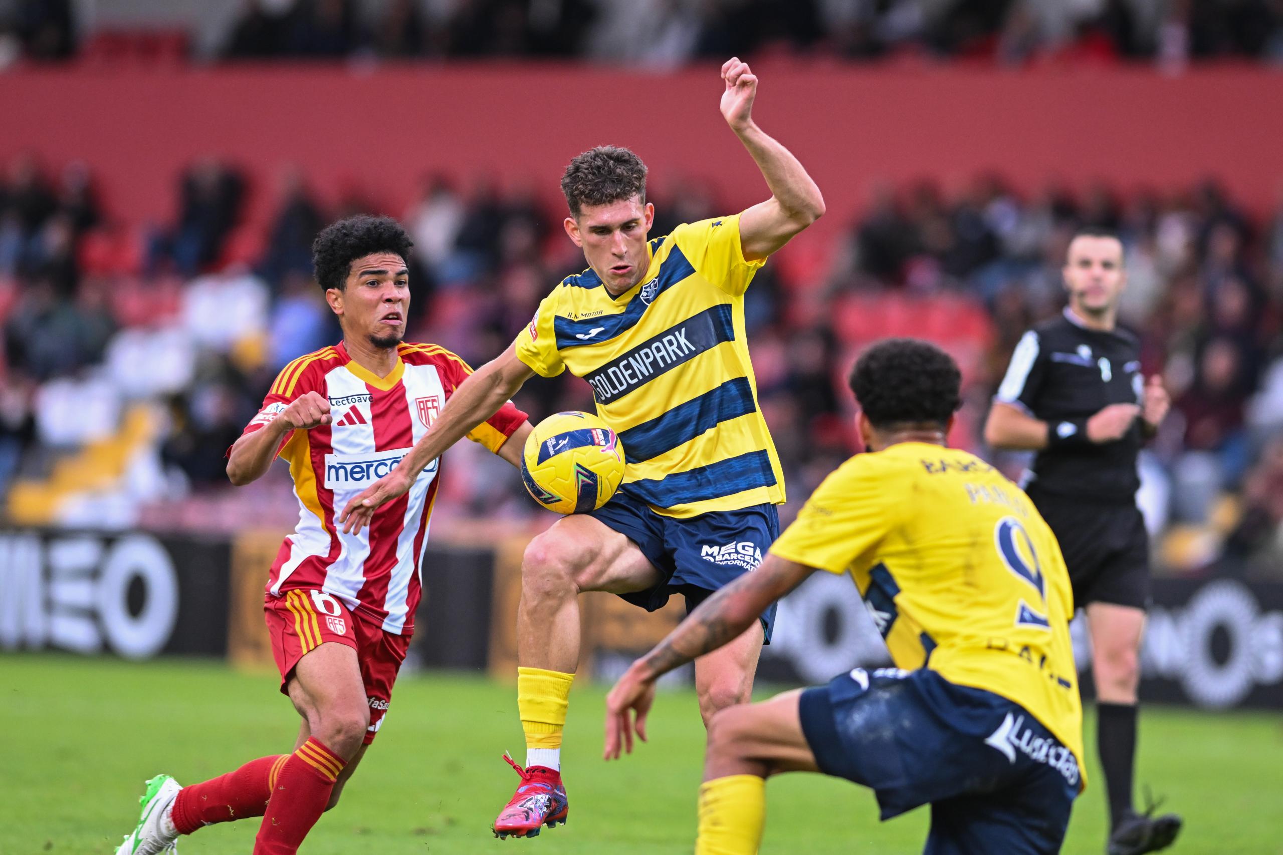 Gil Vicente empata nas Aves e falha subida ao terceiro lugar