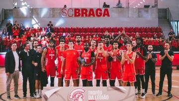 Equipa de basquetebol do SC Braga conquista Troféu da Legião