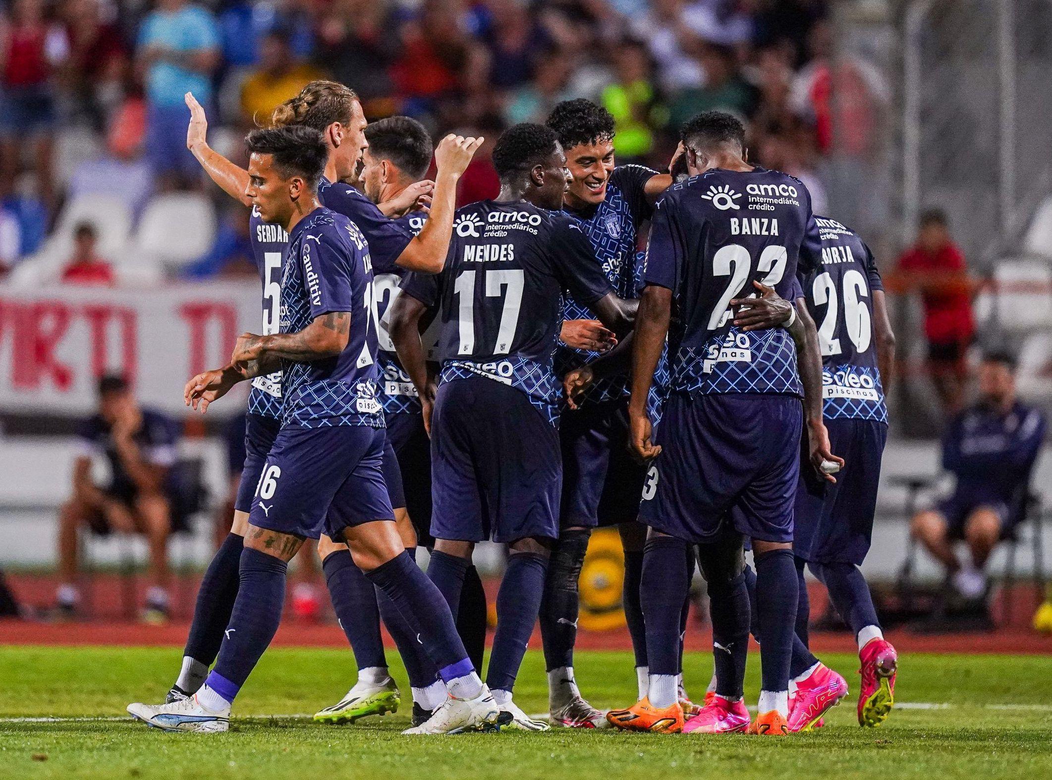 Nice para tirar notas e afastar dúvidas