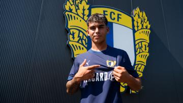 Marcos Peña é reforço do FC Famalicão