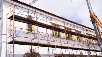 Antiga Escola Primária de Santa Luzia em Celorico vai dar lugar a quatro habitações sustentáveis