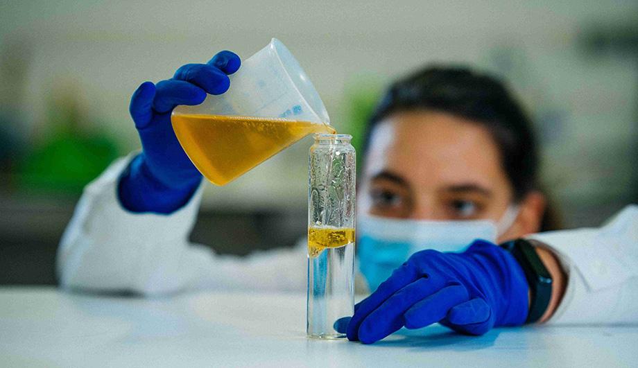 EcoX transforma óleo alimentar usado em detergentes ecológicos