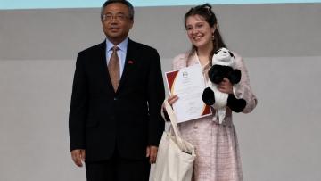 Aluna do Instituto Confúcio vence concurso nacional “Chinese Bridge”