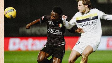 Famalicão derrotado pelo Estrela da Amadora