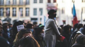 Apenas 10% dos inquiridos em estudo participou numa manifestação nos últimos 5 anos
