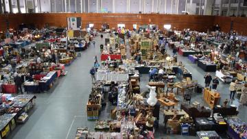 Mais de 200 expositores animam Feira de Antiguidades de Guimarães