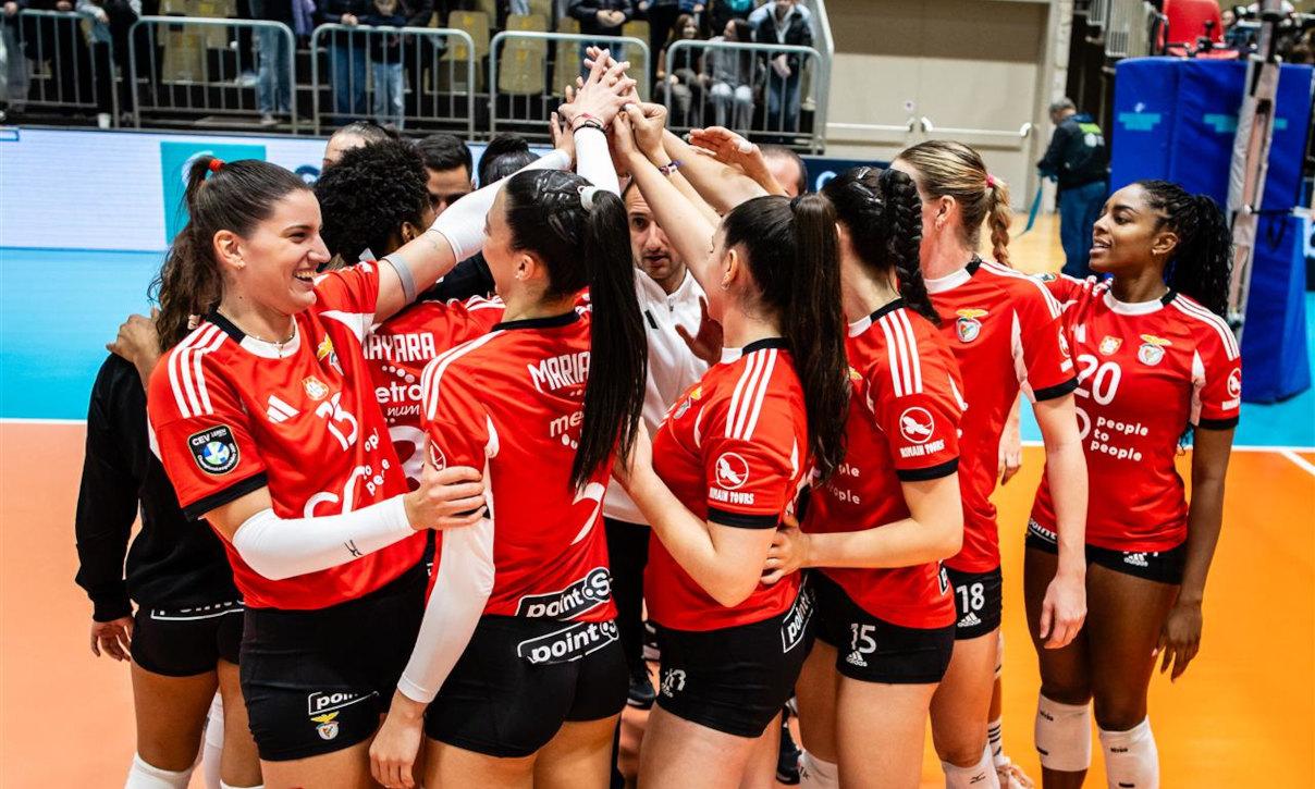 Benfica na fase de grupos da Liga dos Campeões feminina de voleibol pela primeira vez