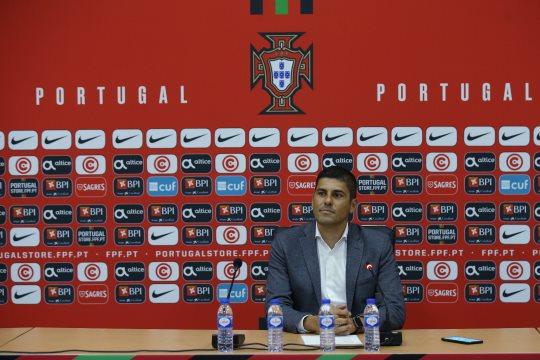 Francisco Neto divulga esta terça-feira convocadas de Portugal para o Mundial feminino