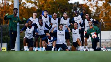 Portugal tenta goleada frente ao Liechtenstein na estreia de Roberto Martínez