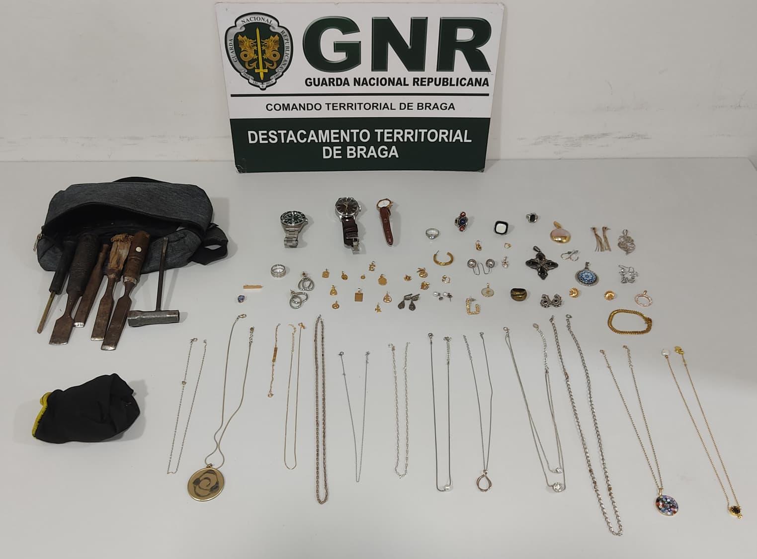 Detido em Famalicão por furto de residência em Braga