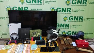 Cinco detidos por tráfico de droga em Famalicão