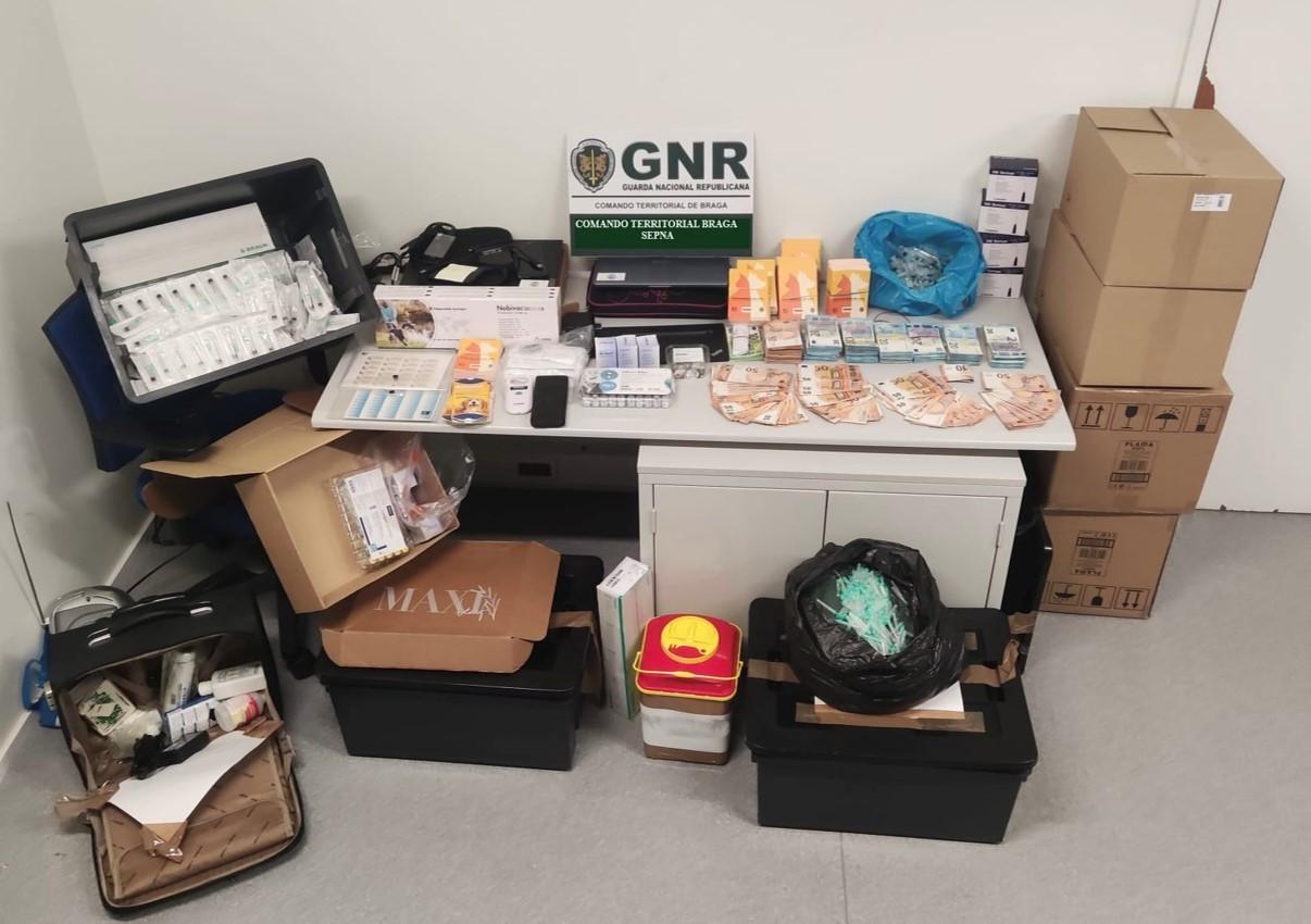 Cinco detidos em Barcelos por falsificação de documentos e falsidade informática