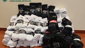 Detido em Barcelos na posse de vestuário contrafeito