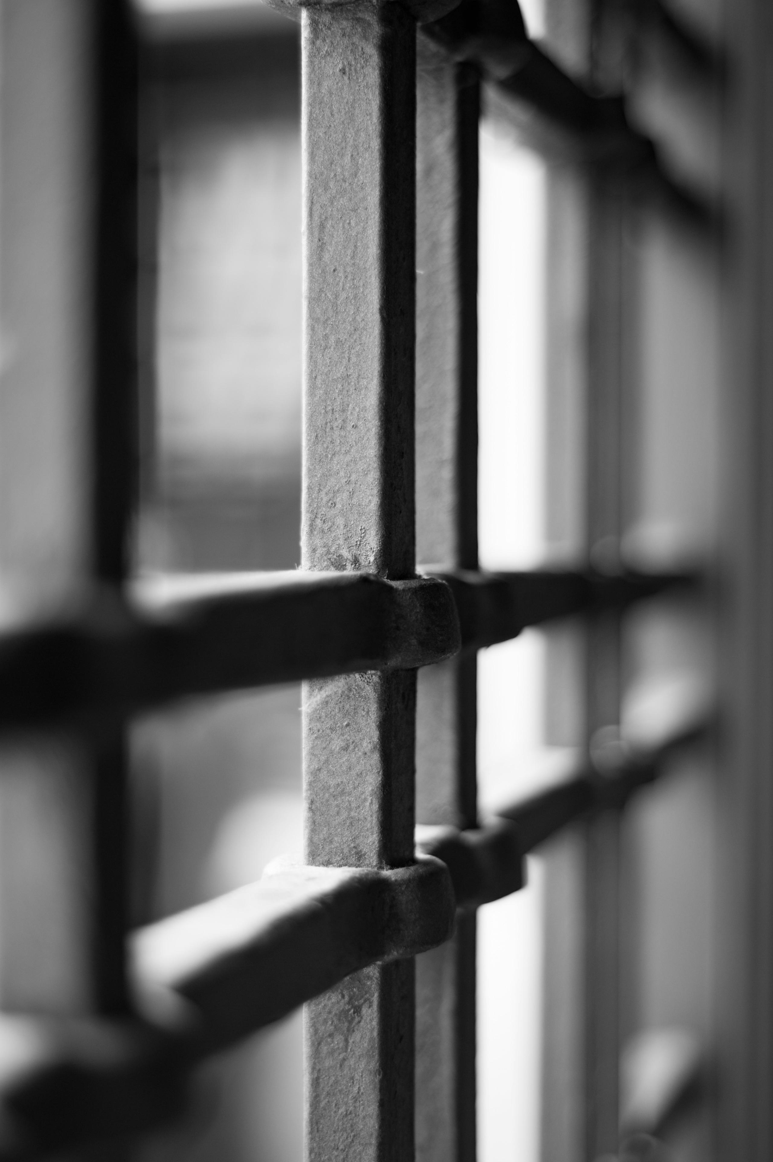 Homem de 52 anos detido por violência doméstica